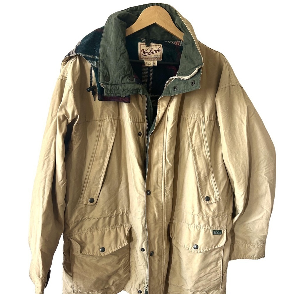 Vintage Woolrich Men's Tan Jacket